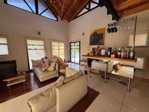 Vendo Casa en La Soñada Concepción del Uruguay, Entre Ríos