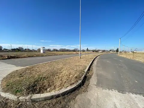 EN VENTA TERRENO EN VALLE CERCANO