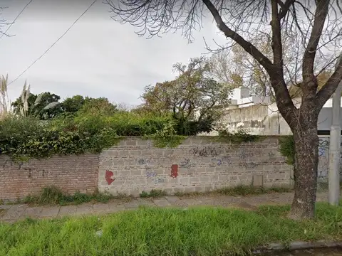 Dos terrenos en venta con muy buena ubicación 