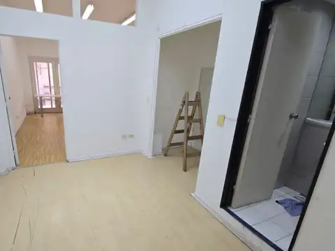 Local en Venta en Balvanera, USD 265.000