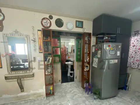 75 entre 119 y 120 100, Piso 0