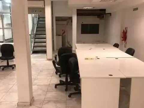 Oficinas Local Permuta 325 Mts Balcarce Al 300 Monserrat