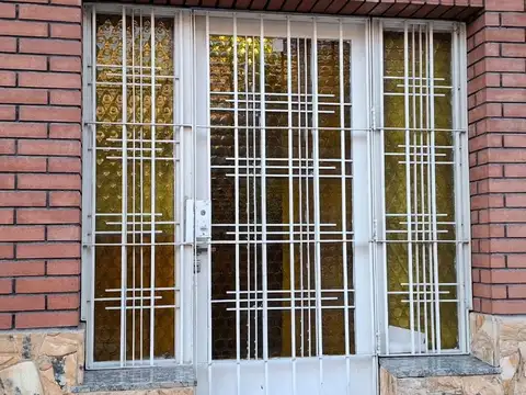 VENTA DE CASA DE DOS PLANTA Y LOCAL TODO EN BLOK