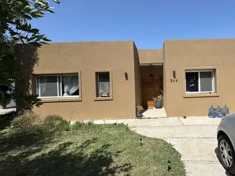 Casa  en Venta en San Alfonso, Pilar del Este, Pilar