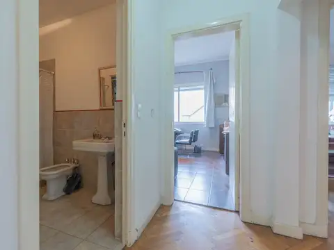 Oficina en Alquiler 84 años