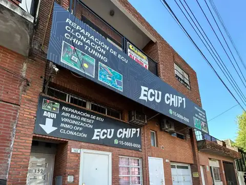 Senador Moron 100, Piso 1