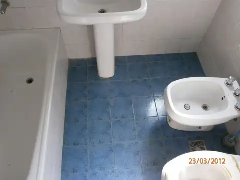 Departamento en Alquiler en Plaza Rocha, $ 570.000