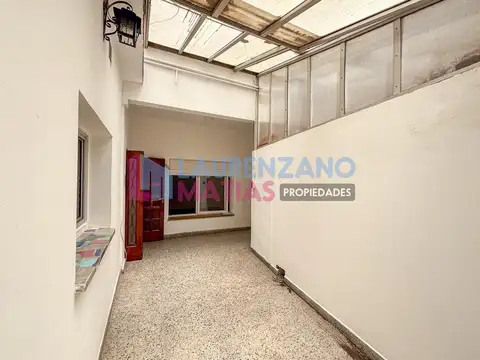 Depto Tipo Casa en Alquiler de 3 dormitorios