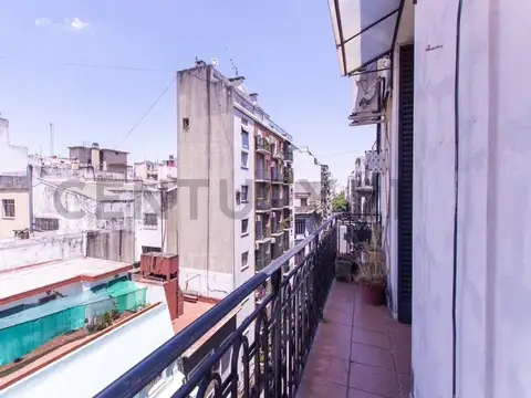 VENTA DEPARTAMENTO 4 AMBIENTES MONSERRAT BALCON