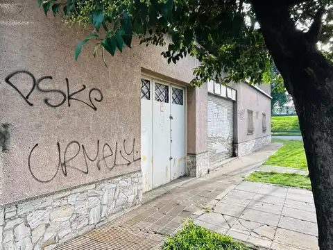 Av General Paz 12000