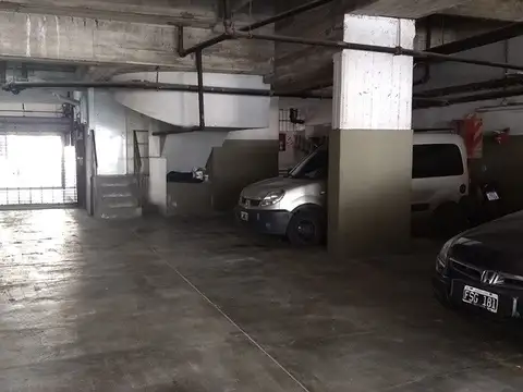 MEDRANO AV. 700, Piso PB