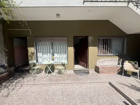 HERMOSO PH EN VENTA - ZONA FLORIDA - LAVALLE al 2300
