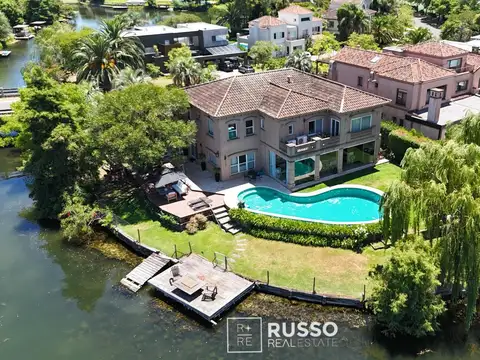 VENTA CASA 4 DORM EN SUITE AL LAGO - LOS CASTORES - NORDELTA