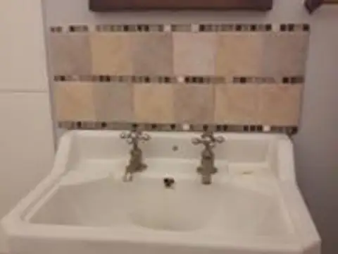 Mexic 1300 , Piso pb