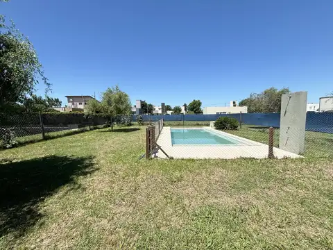 Casa en Alquiler Temporal con 1 cochera