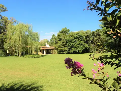 Terreno en Venta en Villa De Mayo, USD 290.000