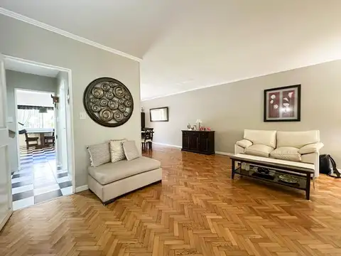 Casa en Venta de 5 dormitorios