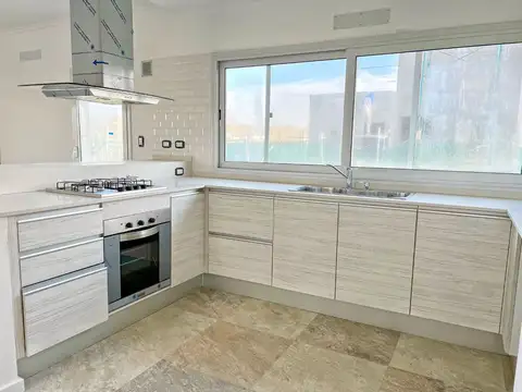 Casa en Venta en Haras Del Sur 2, USD 250.000