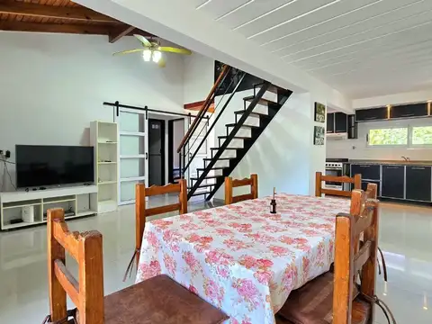 Venta casa 5 amb c/ pileta en Co. Banco Provinicia