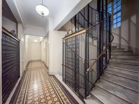 Oficina en Alquiler 75 años