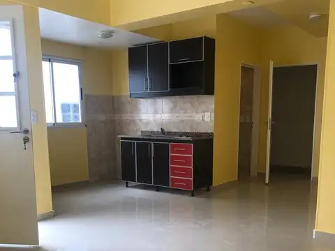 Departamento en Alquiler en Villa Real, $ 450.000