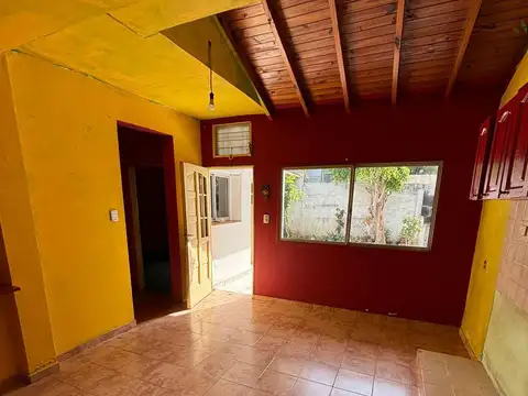 Depto Tipo Casa 3 ambientes con 1 baño