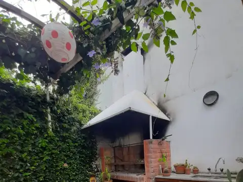 Depto Tipo Casa en Venta de 3 ambientes
