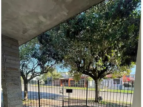 VENTA CASA - HURLINGHAM -