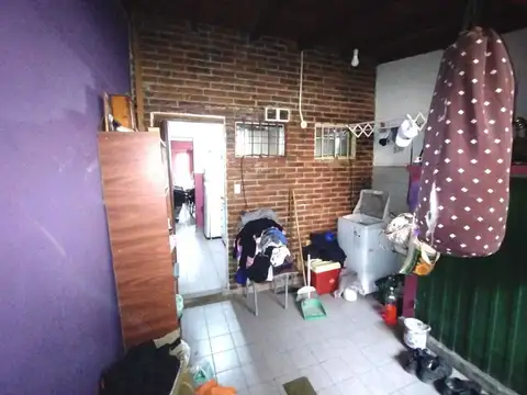 VENTA CASA Bosques B. Las Tejas.FIN.,TOMA VEHICULO