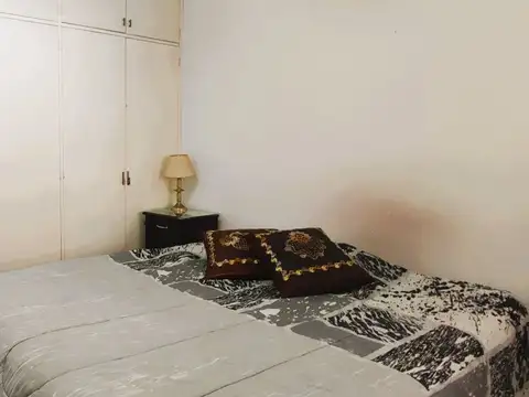 Depto Tipo Casa en Venta 54 años