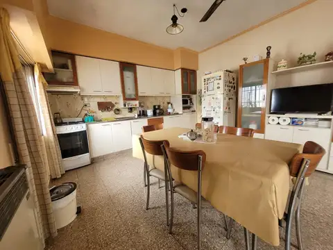 Casa en Venta en Barrio España y Hospitales, USD 140.000