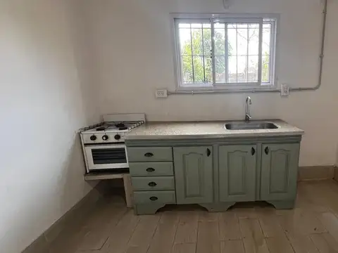 VENTA de TERRENO con DEPTO en BERAZATEGUI