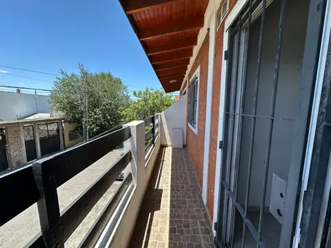 Departamento en Alquiler en Quilmes Oeste, $ 350.000