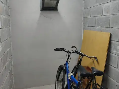 Cochera Fija en alquiler-Palermo- sin expensas