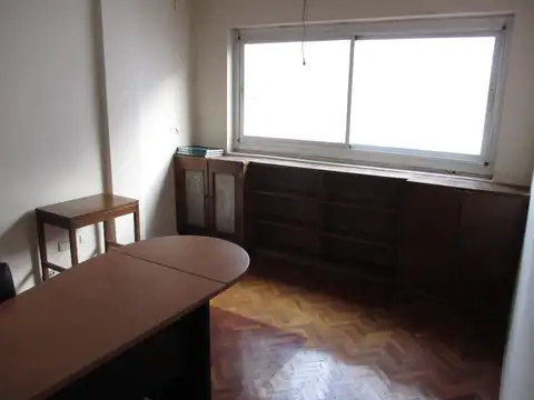 OFICINAS - PLANTA DIVIDIDA - BARRIO NORTE, CAPITAL FEDERAL