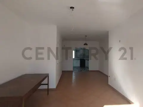 520 entre 152 y 152 bis , Piso 0