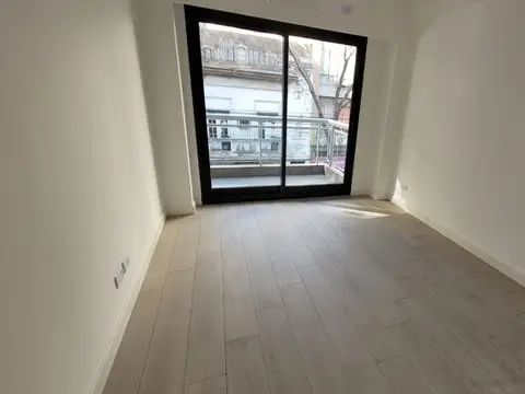 Departamento 4 ambientes con 3 baños