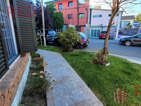 Depto Tipo Casa en Venta 25 años