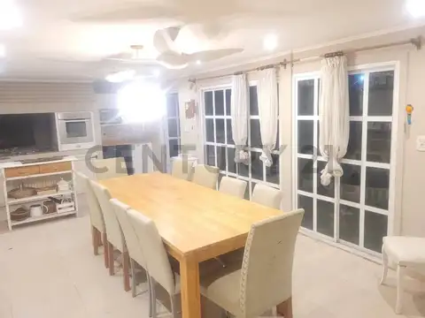 B. Iturraspe 100, Piso 0