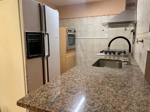 Depto Tipo Casa en Alquiler en Parque Chacabuco, $ 1.200.000