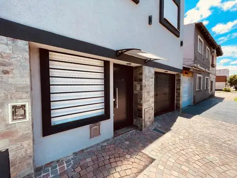 Casa en Venta en Ramos Mejia, USD 195.000