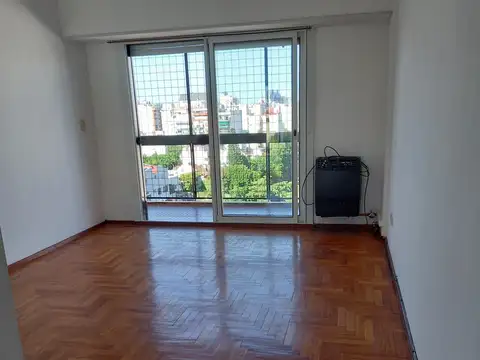 Departamento en Alquiler en Parque Rivadavia, $ 950.000