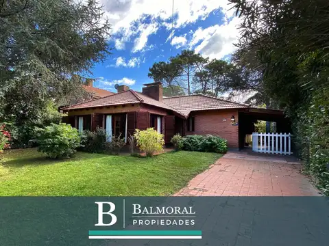 Casa en Venta - Zona Pinamar Centro / REF: 8716