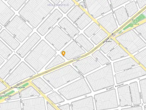 Casa en  Venta tipo chorizo lote 8.66 x 31m MONTE CASTRO ZONIFICACION USAM PERMUTA