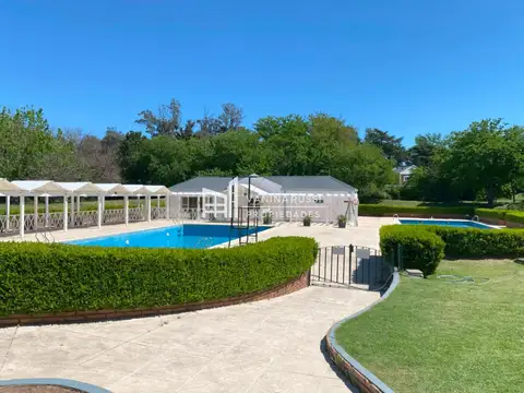 Terreno en Venta en Septiembre, USD 115.000