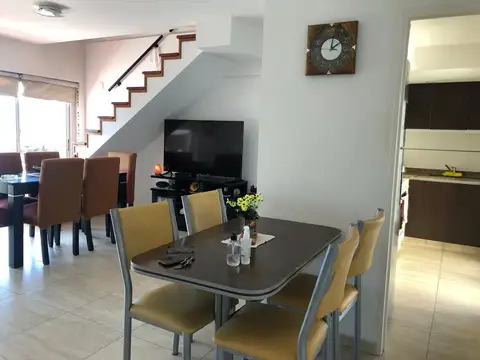 Almirante Brown 3200 7°