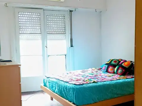 Alberdi 6200, Piso 2