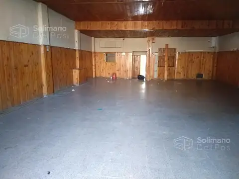 Galpon en Venta 35  mts Fondo