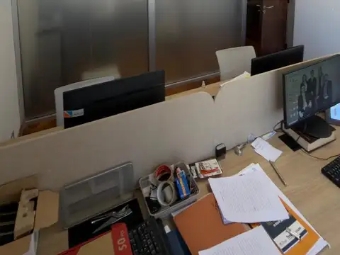 Oficina en Alquiler en Centro, $ 450.000