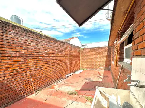 Casa 7 ambientes con 3 baños